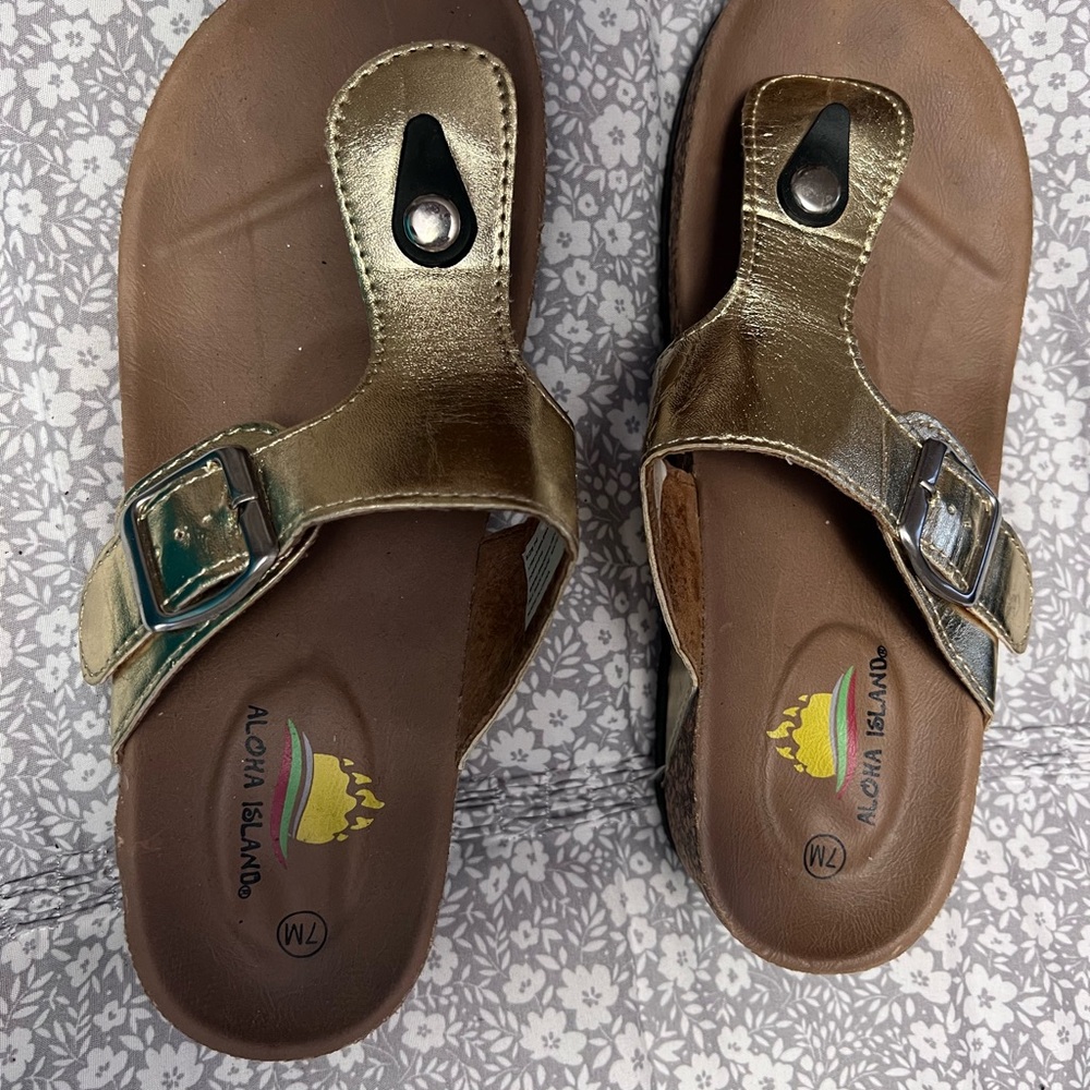 Aloha Island Kids Metallic Gold Sandals